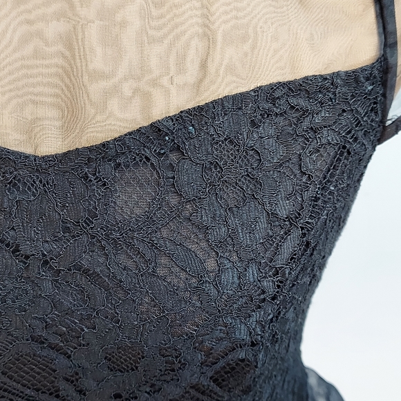 Black Mesh and Lace Coctail Dress - Picture 13 of 16